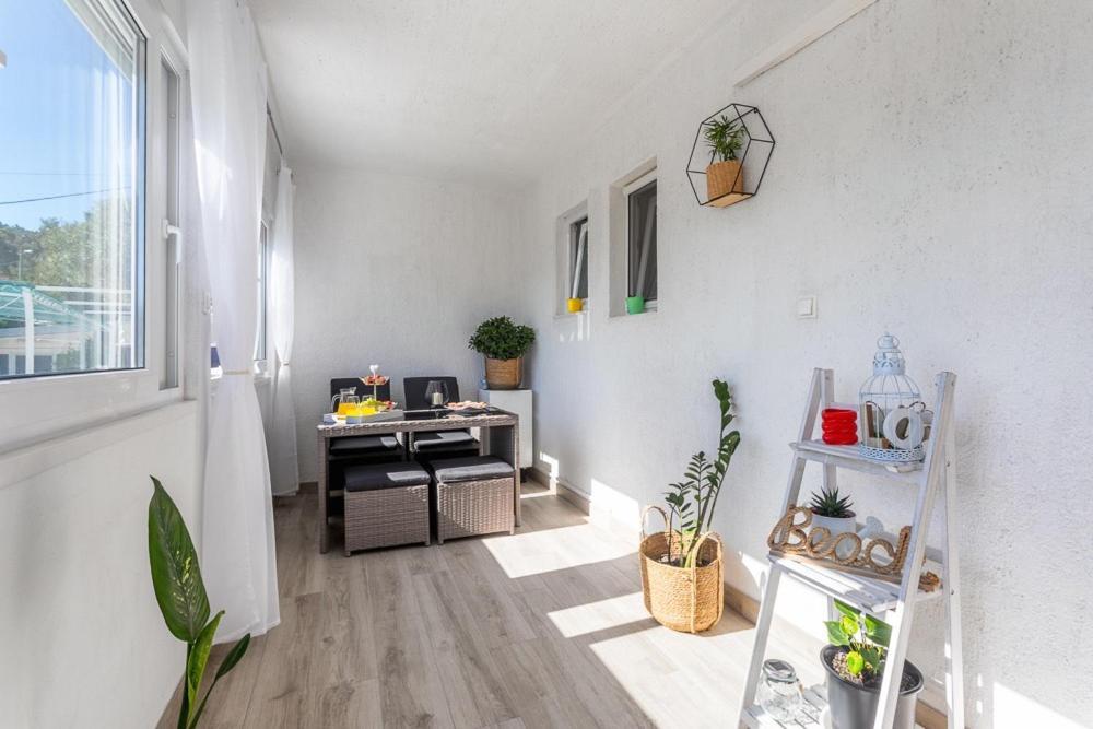 Апартаменти Apartman Maria, Ciovo Трогір Екстер'єр фото