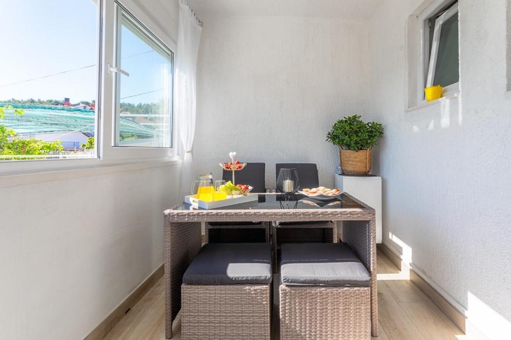 Апартаменти Apartman Maria, Ciovo Трогір Екстер'єр фото